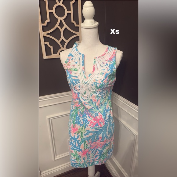 Lilly Pulitzer Dresses & Skirts - Lilly Pulitzer - NWOT Harper Shift Dress Multi Coral Bay - sz xs